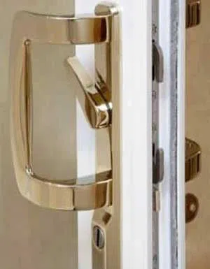 Affordable Locksmith Services Miami, FL 305-744-5822 - locks-replace-01